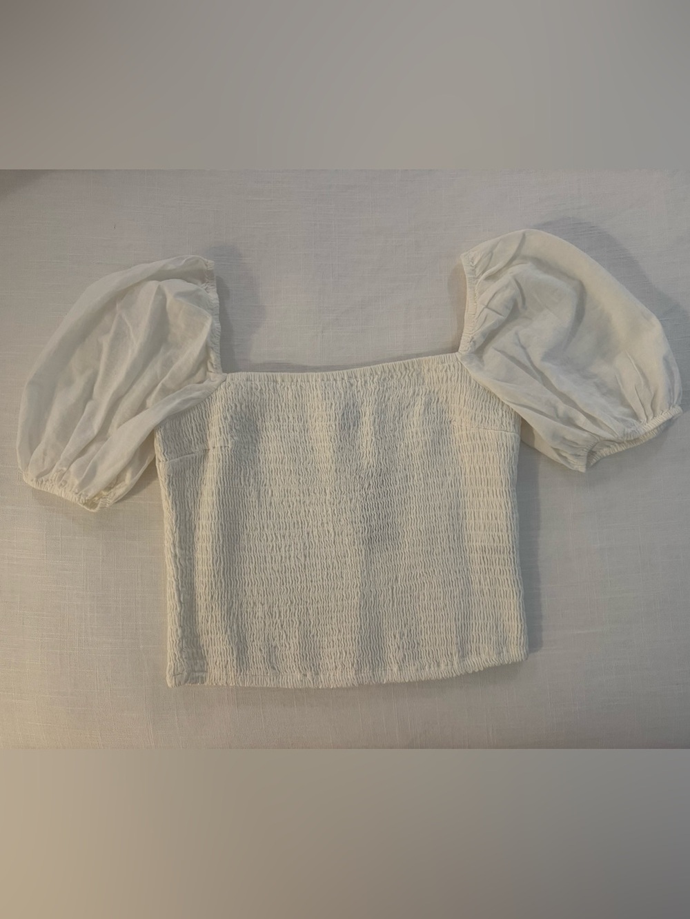 Abercrombie & Fitch Cream Smocked Puff Sleeve Crop Top